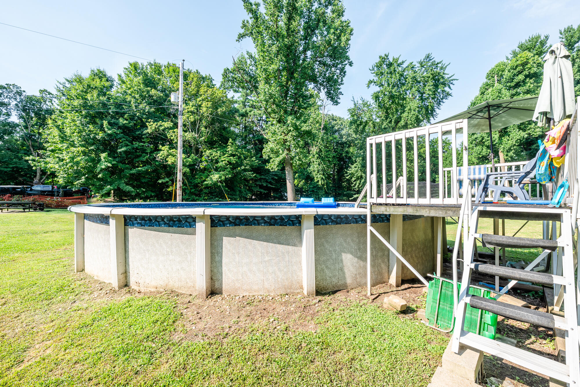 Buchanan, Michigan, 49107, United States, 5 Bedrooms Bedrooms, ,3 BathroomsBathrooms,Residential,For Sale,1974856