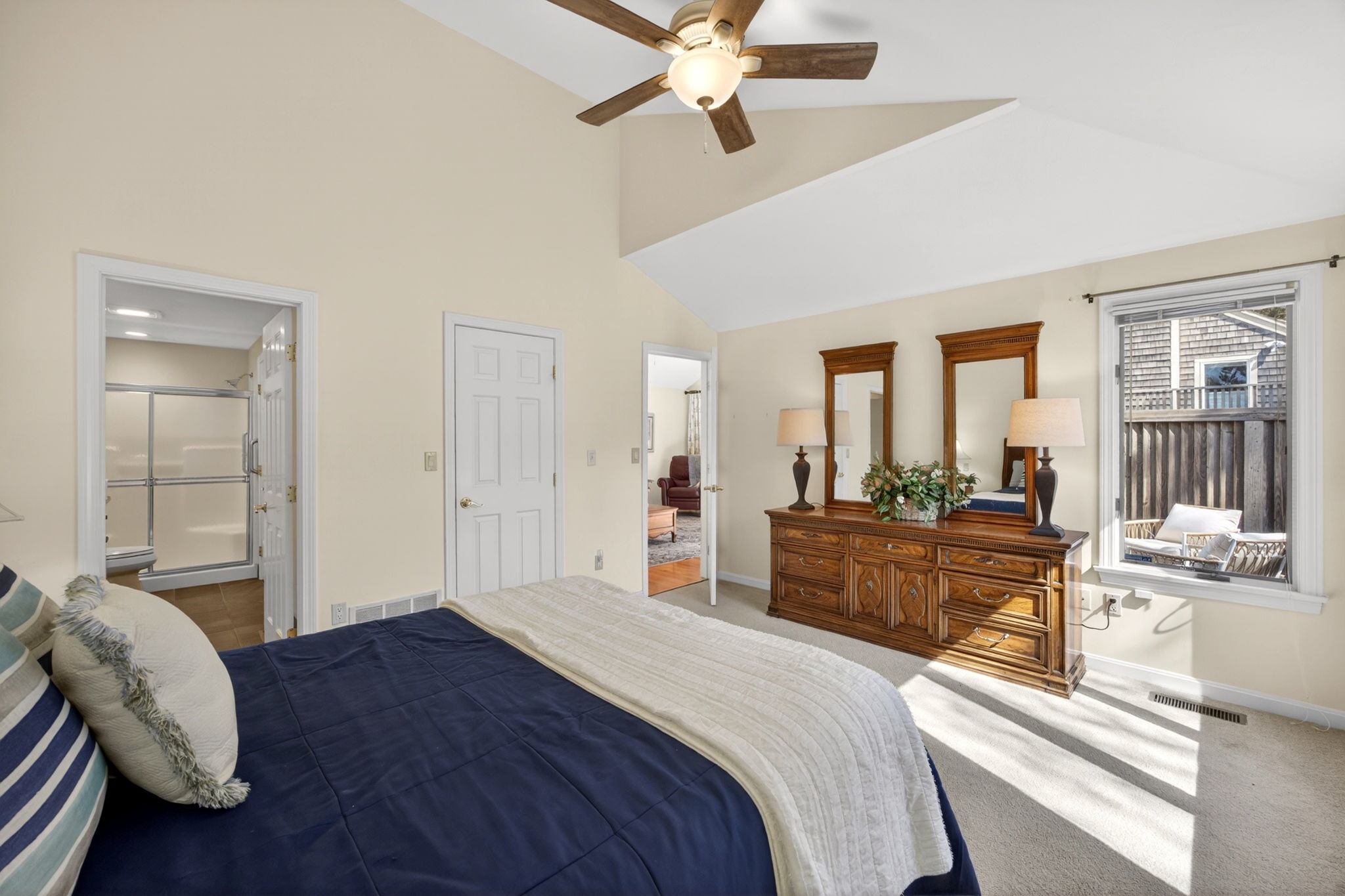  24 W Woods Circle, Yarmouth Port, MA, 02675 - 物件實景