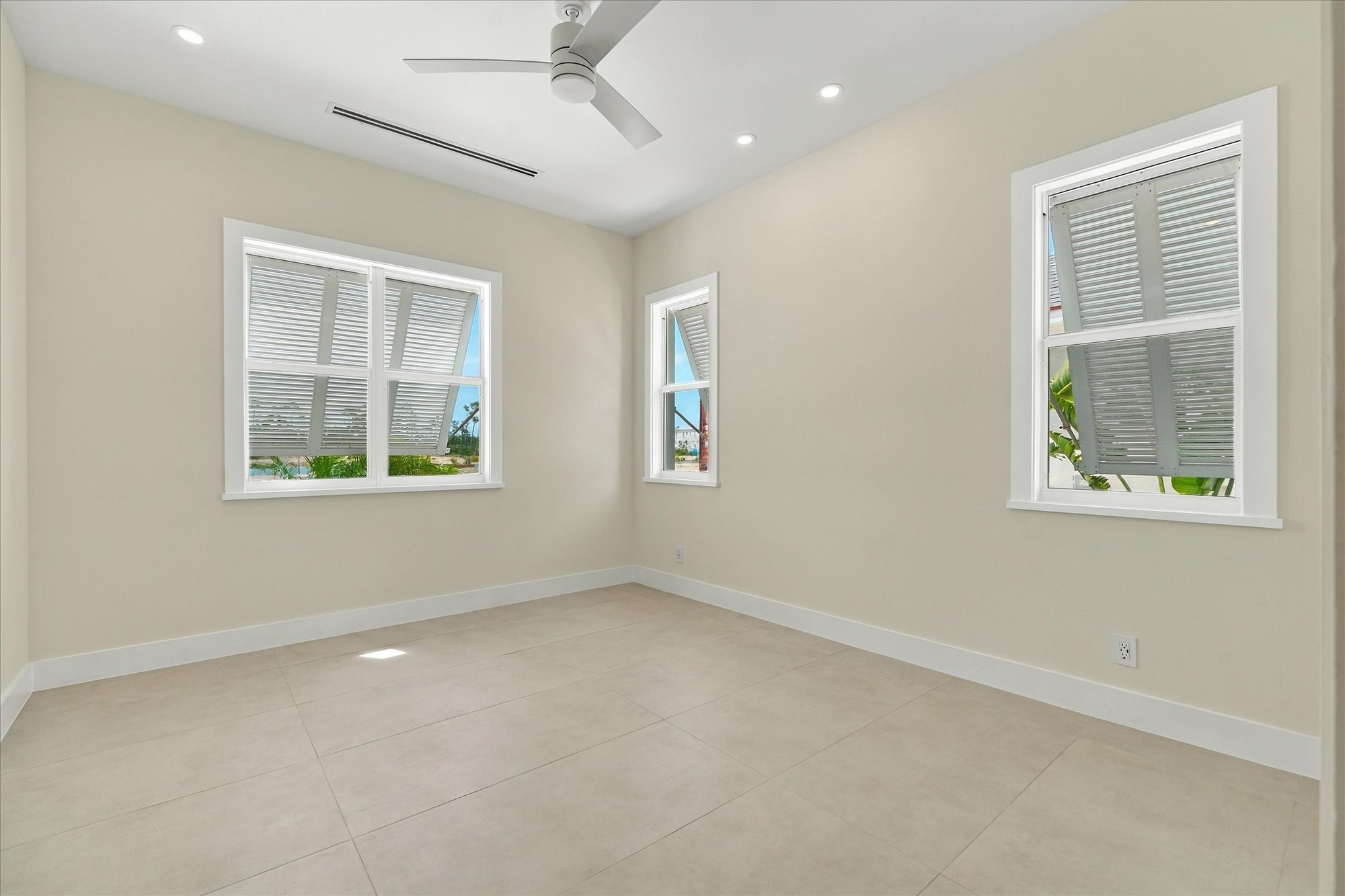  7 Windsor Lakes, Adelaide, NP - 物件實景