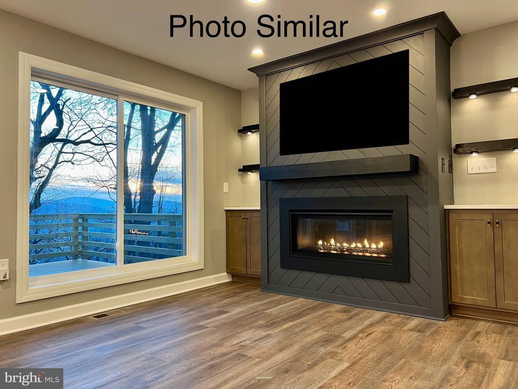 Linden, Virginia, 22642, United States, 4 Bedrooms Bedrooms, ,3 BathroomsBathrooms,Residential,For Sale,1940478