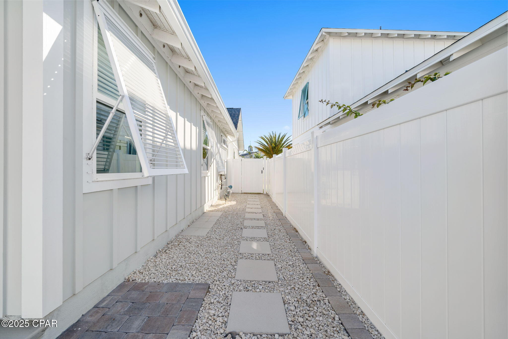 Panama City, Florida, 32405, United States, 4 Bedrooms Bedrooms, ,3 BathroomsBathrooms,Residential,For Sale,1991191