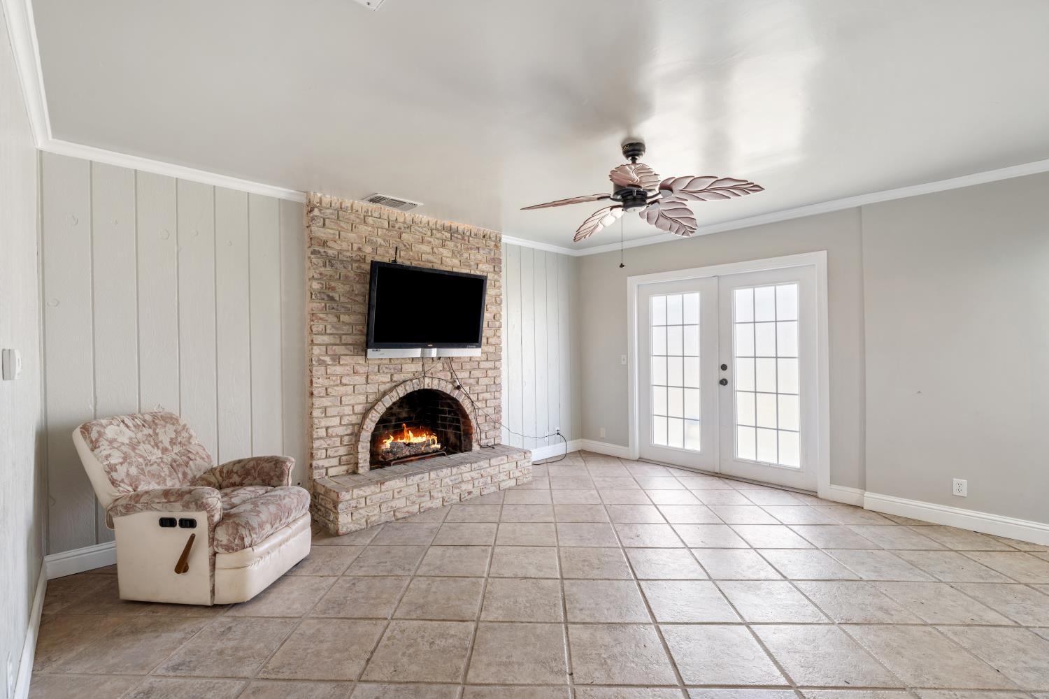 Madera, California, 93637, United States, 4 Bedrooms Bedrooms, ,3 BathroomsBathrooms,Residential,For Sale,1981188