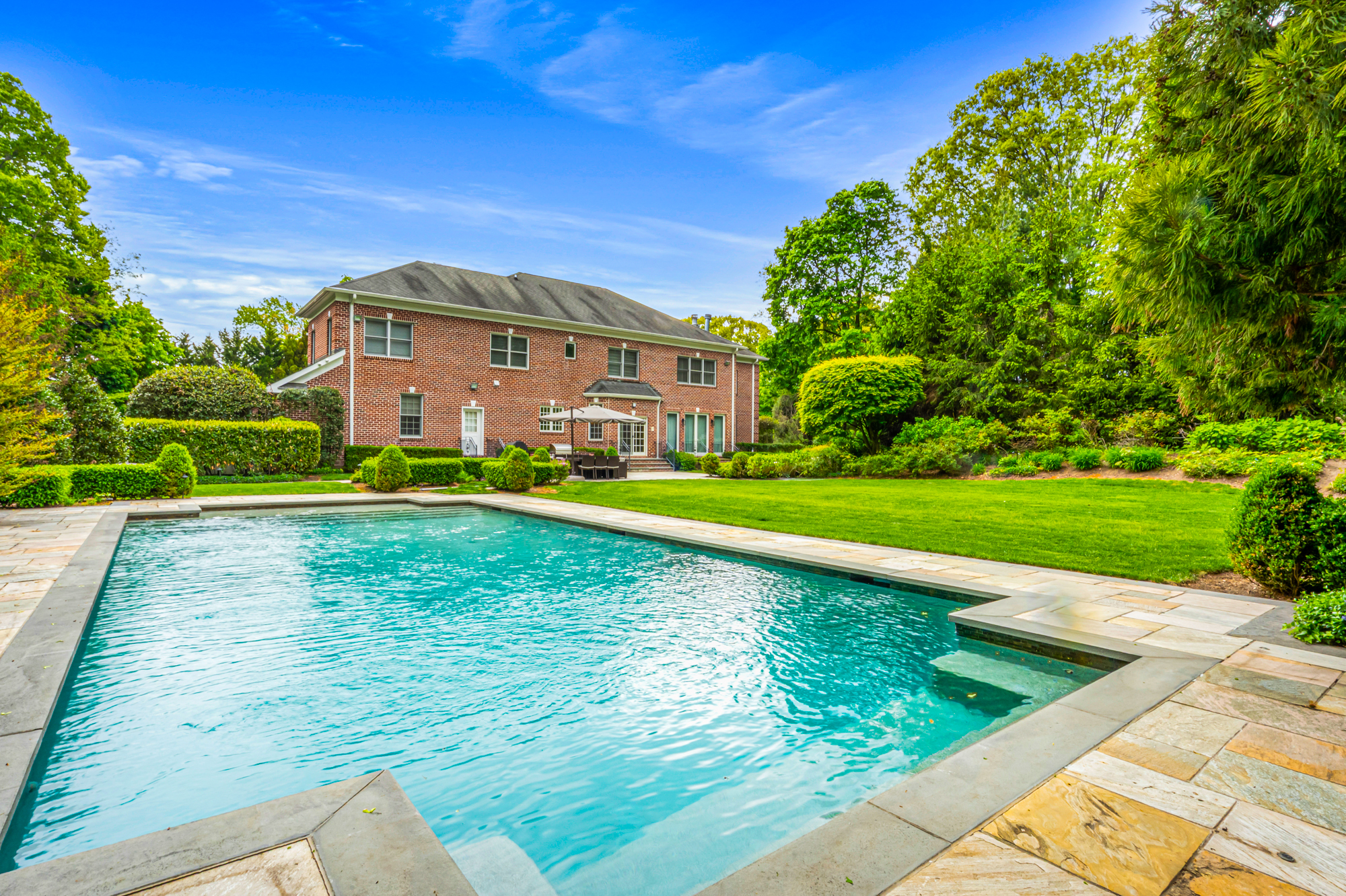  199 B West Shore Road, Great Neck, NY 11024 - 物件實景