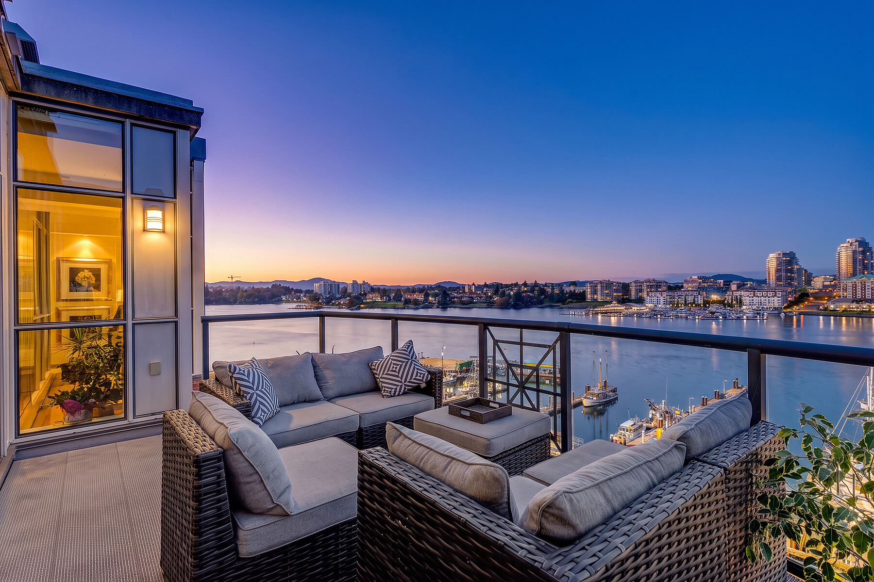  Shoal Point Penthouse - 物件實景