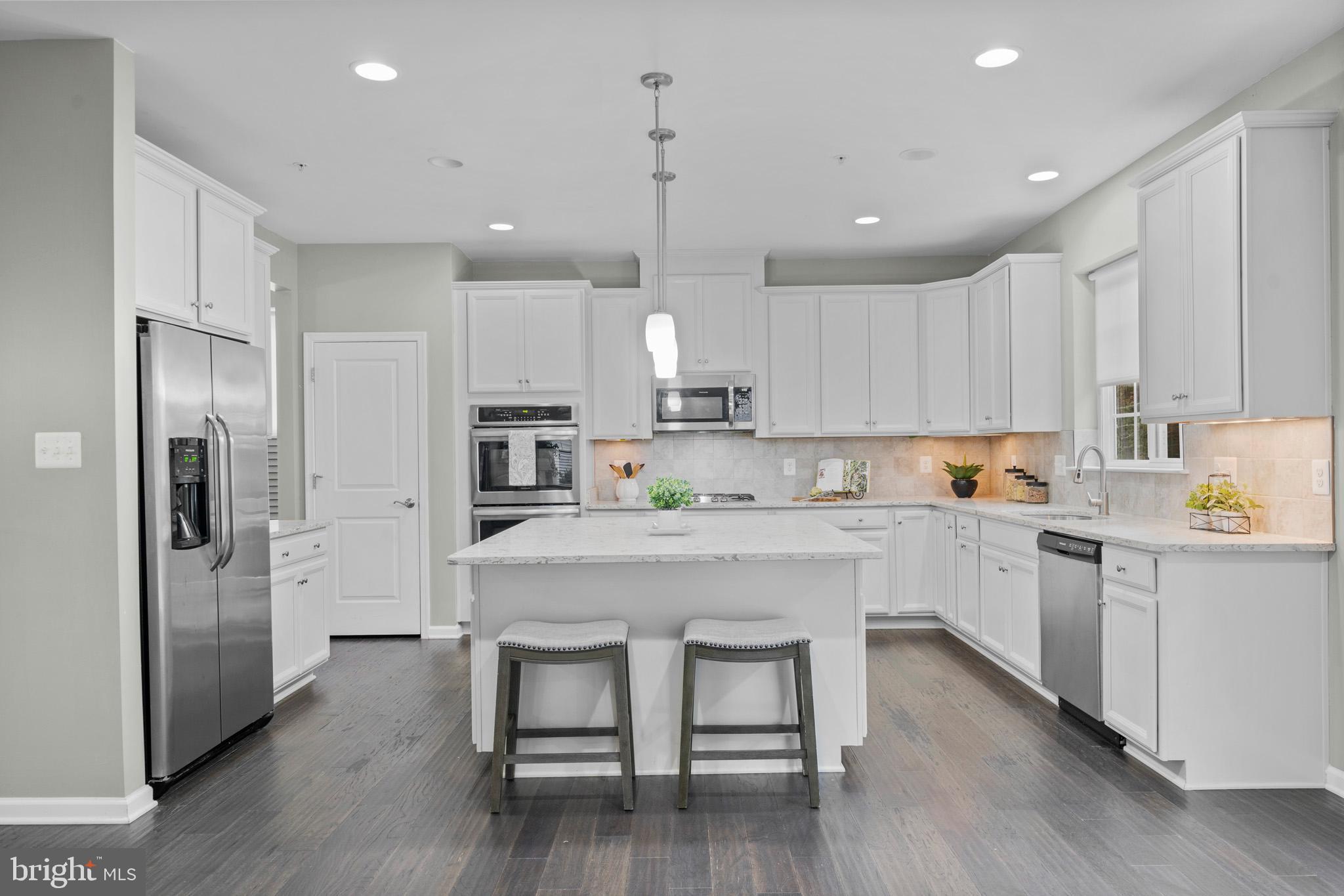 California, Maryland, 20619, United States, 5 Bedrooms Bedrooms, ,4 BathroomsBathrooms,Residential,For Sale,1987113