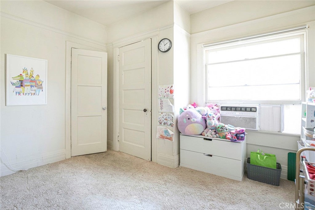 Pasadena, California, 91101, United States, ,Residential,For Sale,1997048