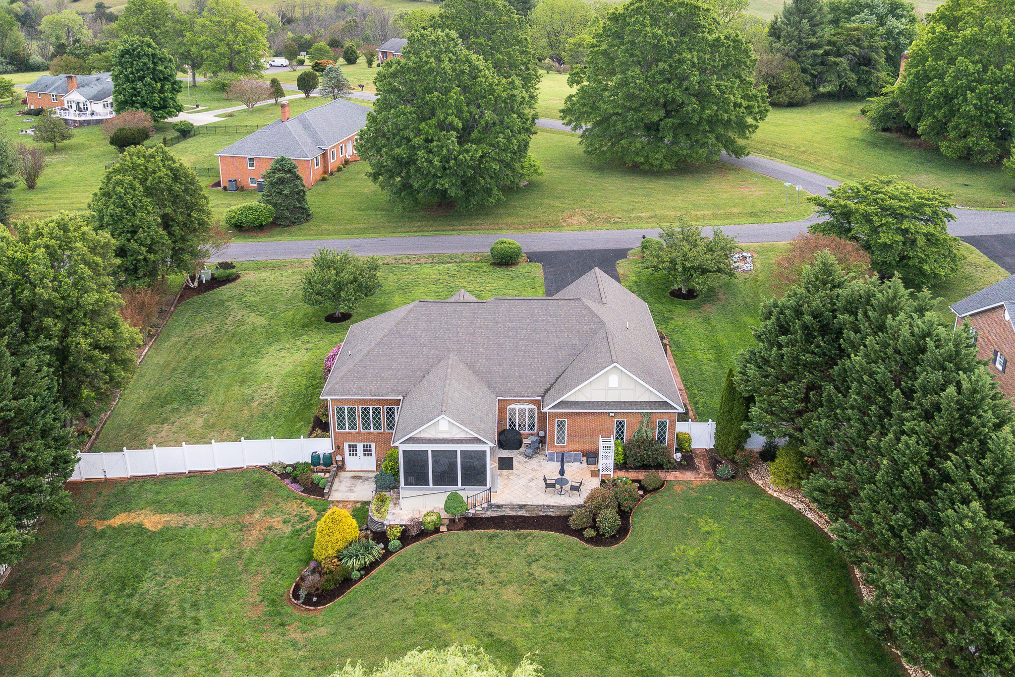 Bedford, Virginia, 24523, United States, 3 Bedrooms Bedrooms, ,2 BathroomsBathrooms,Residential,For Sale,2048776