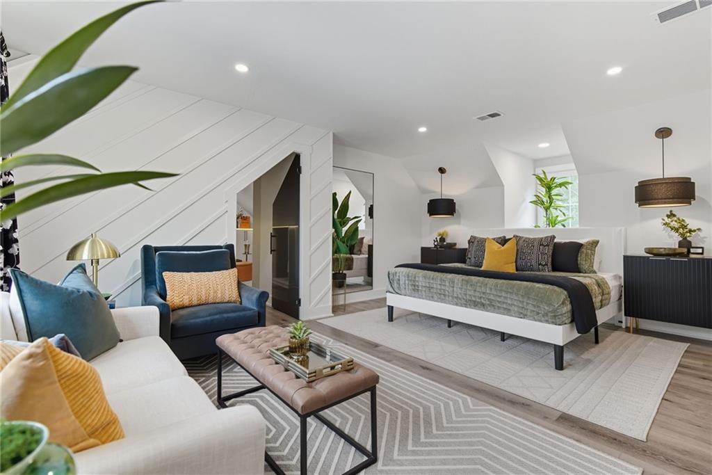 Alpharetta, Georgia, 30005, United States, 4 Bedrooms Bedrooms, ,6 BathroomsBathrooms,Residential,For Sale,1983404