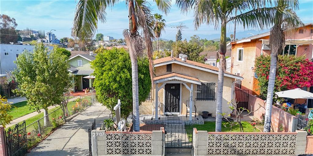 City Terrace, California, 90033, United States, 2 Bedrooms Bedrooms, ,1 BathroomBathrooms,Residential,For Sale,1936907