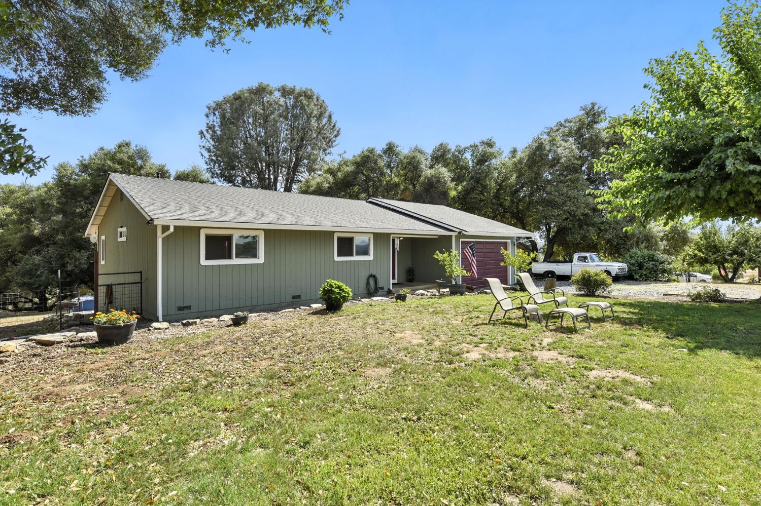 Somerset, California, 95684, United States, 3 Bedrooms Bedrooms, ,2 BathroomsBathrooms,Residential,For Sale,1901793