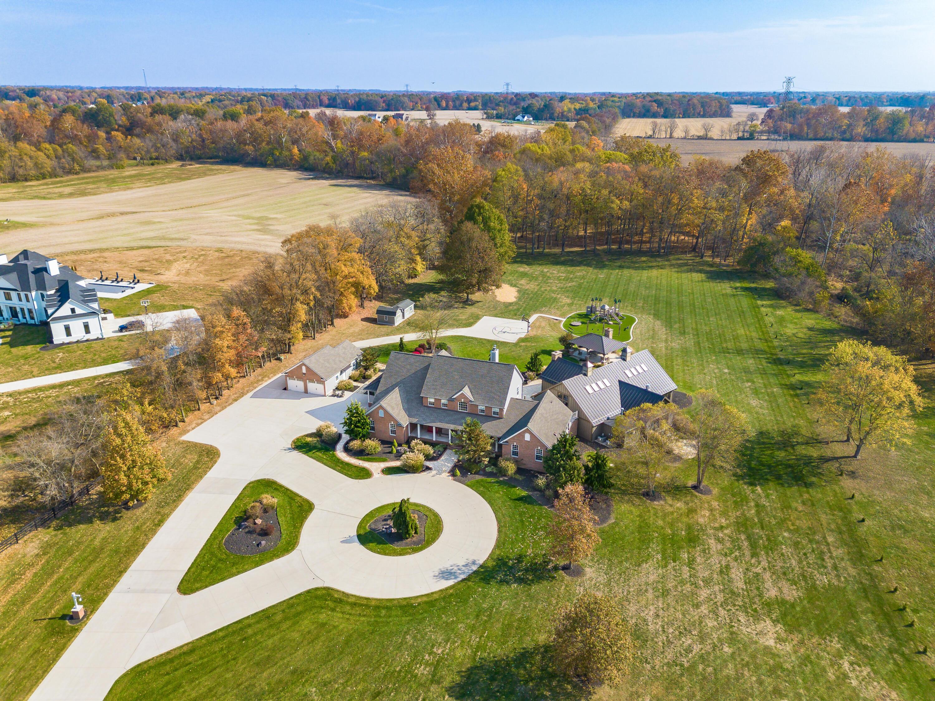 Pickerington, Ohio, 43147, United States, 6 Bedrooms Bedrooms, ,8 BathroomsBathrooms,Residential,For Sale,1766515