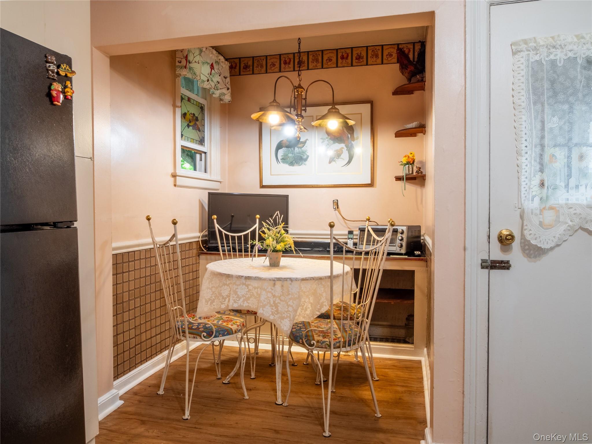 Port Chester, New York, 10573, United States, 4 Bedrooms Bedrooms, ,3 BathroomsBathrooms,Residential,For Sale,1918856