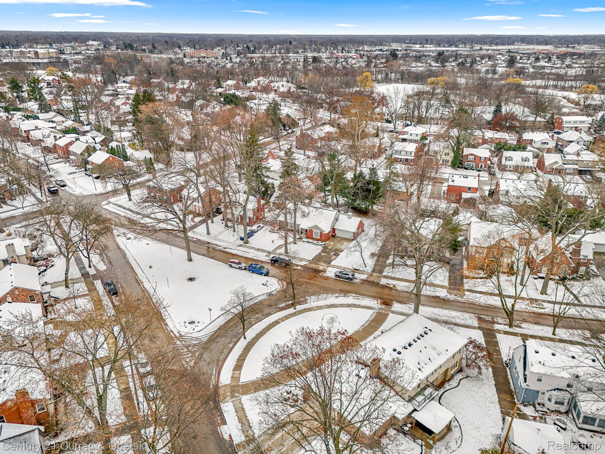 Dearborn, Michigan, 48124, United States, 4 Bedrooms Bedrooms, ,3 BathroomsBathrooms,Residential,For Sale,2000052