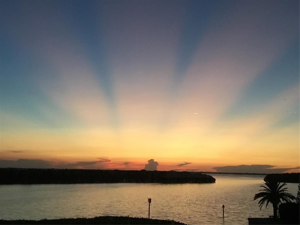 Longboat Key, Florida, 34228, United States, 2 Bedrooms Bedrooms, ,2 BathroomsBathrooms,Residential,For Sale,1987475