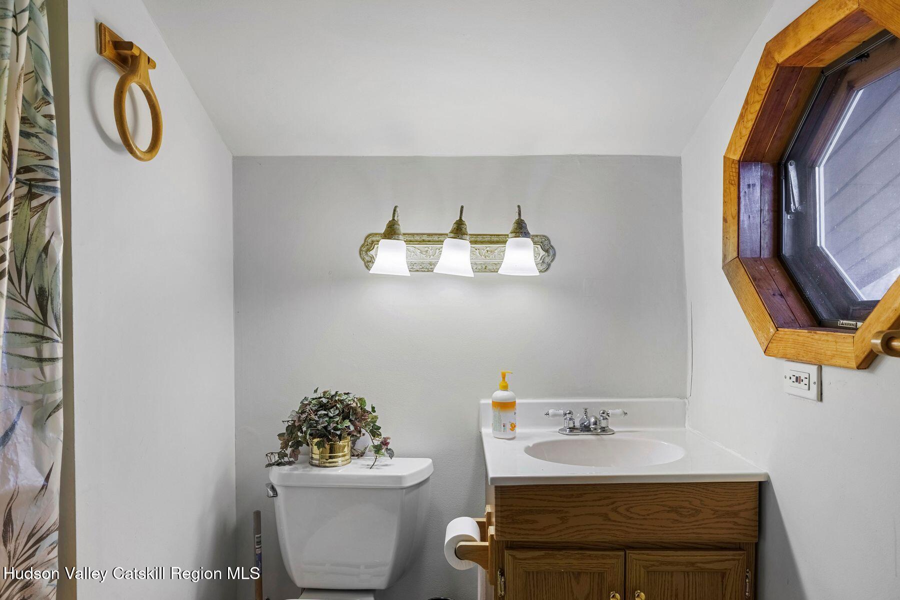 Round Top, New York, 12473, United States, 6 Bedrooms Bedrooms, ,7 BathroomsBathrooms,Residential,For Sale,2002292