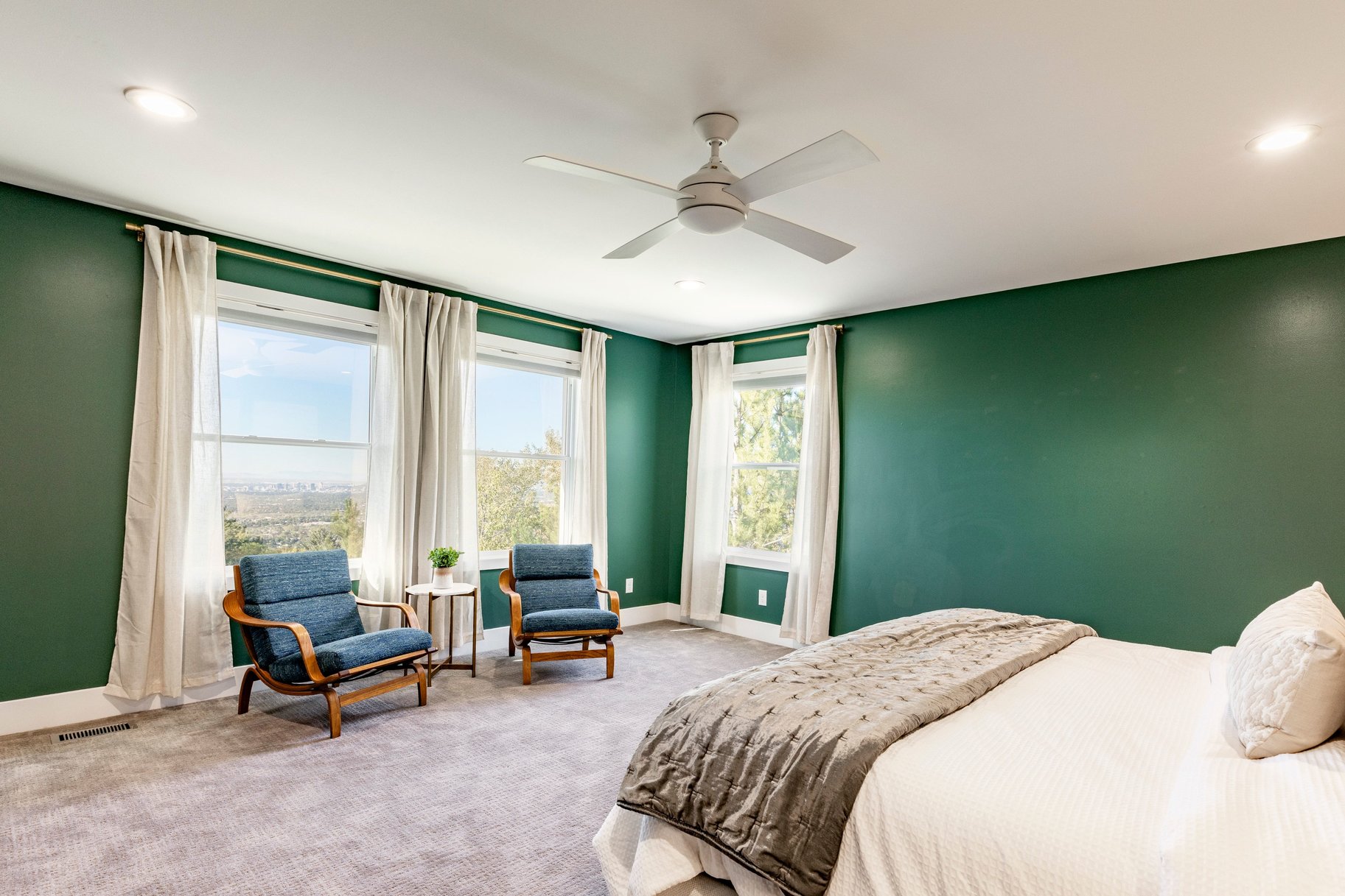  Renovated Olympus Cove Rambler with Sweeping Valley Views - 物件實景