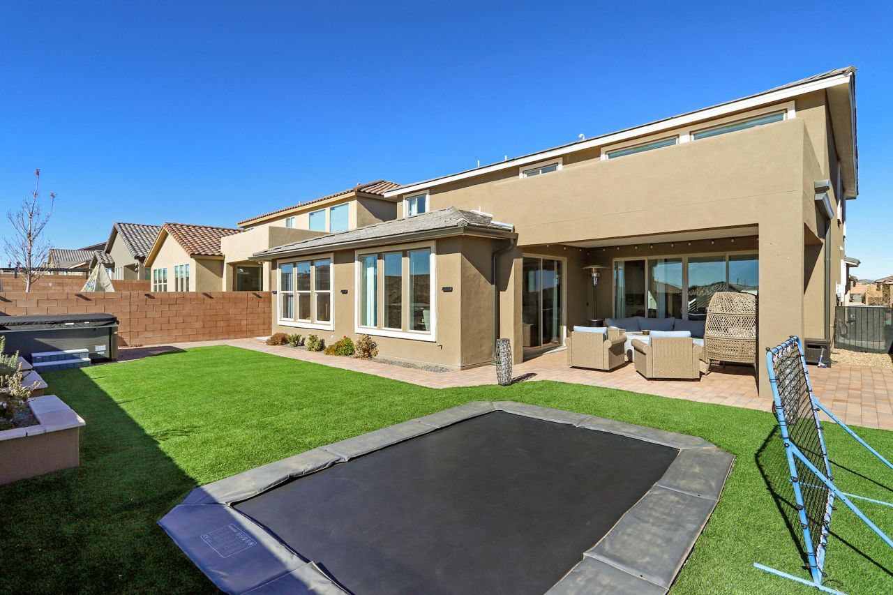 Rio Rancho, New Mexico, 87124, United States, 5 Bedrooms Bedrooms, ,4 BathroomsBathrooms,Residential,For Sale,2003162