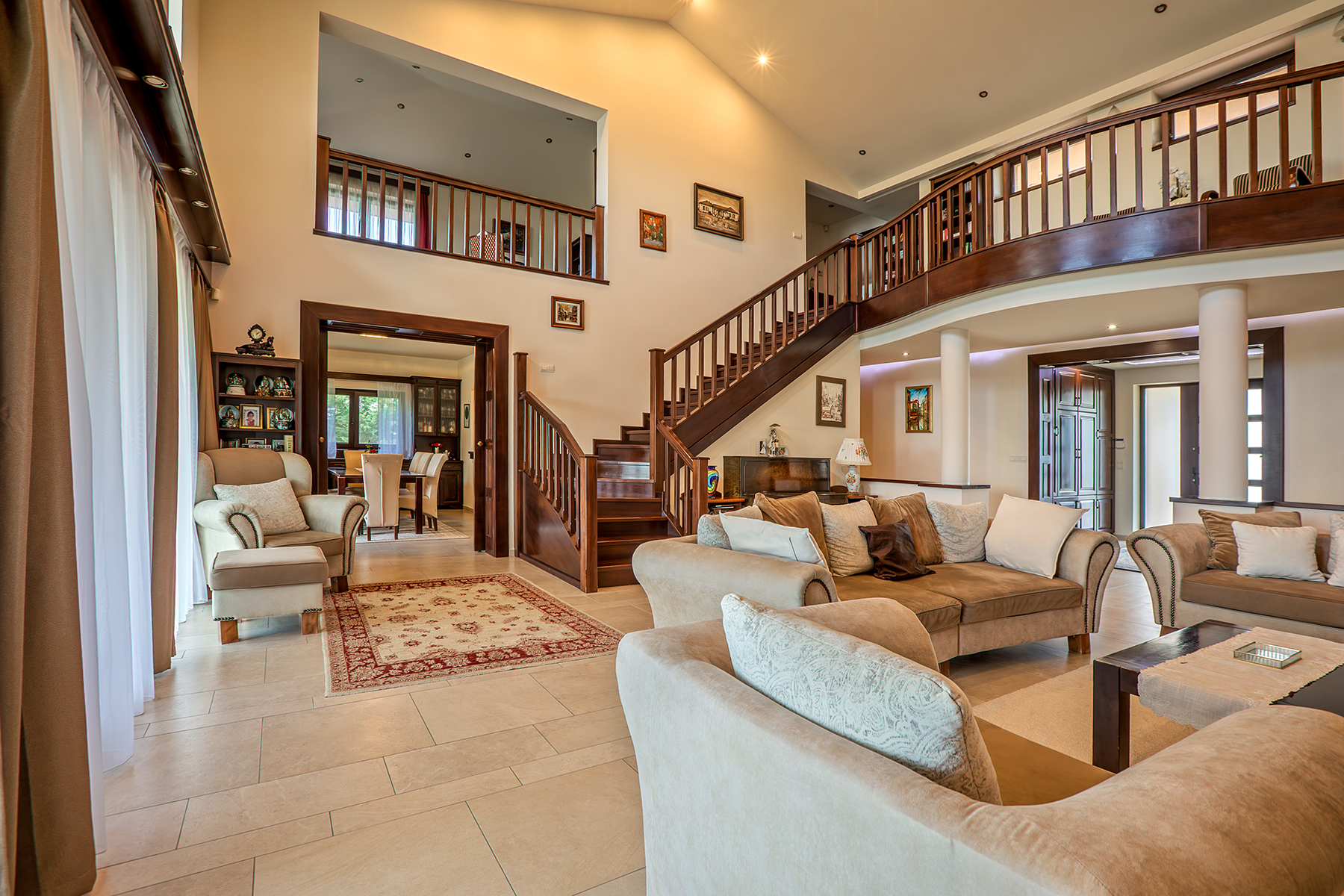  Exceptional waterfront family residence on Lake Velence - 物件實景