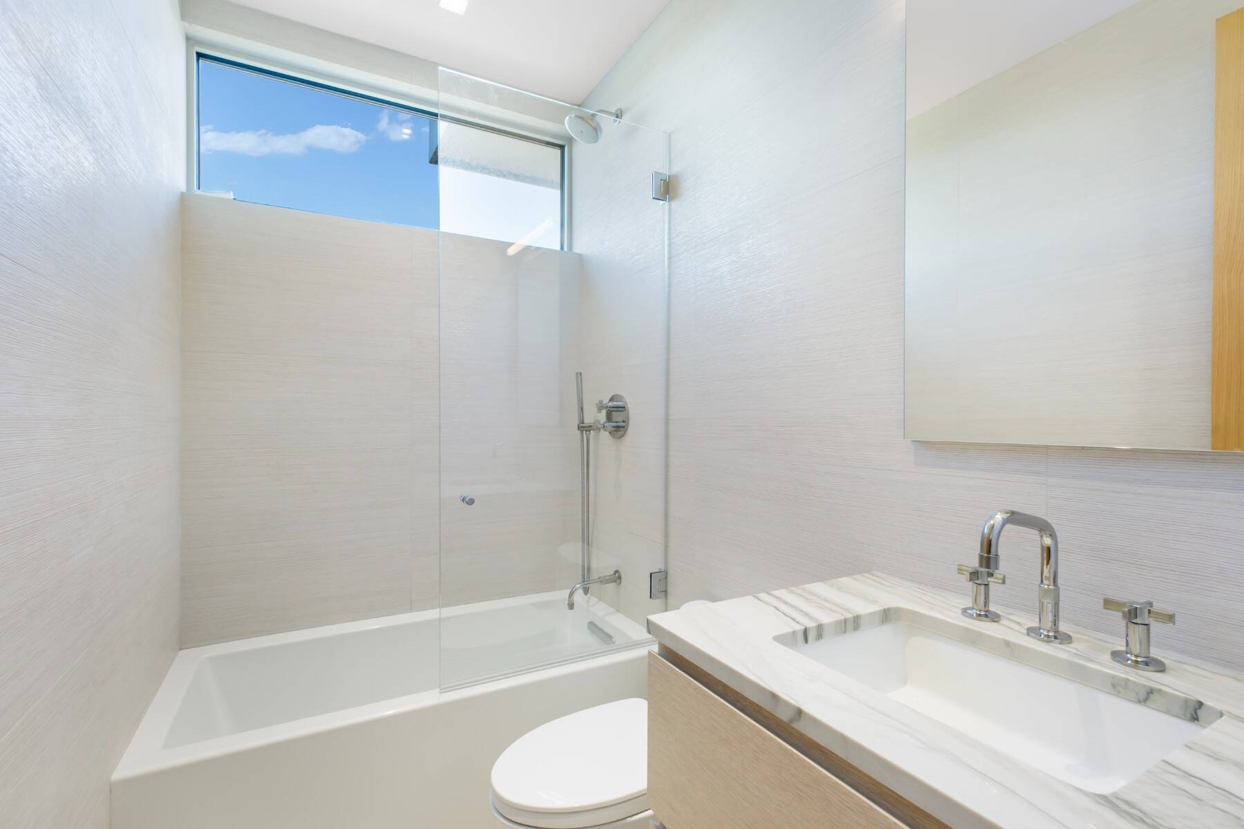  BRAND NEW MODERN OCEANFRONT w/ POOL on 2.6 ACRES IN AMAGANSETT - 物件實景