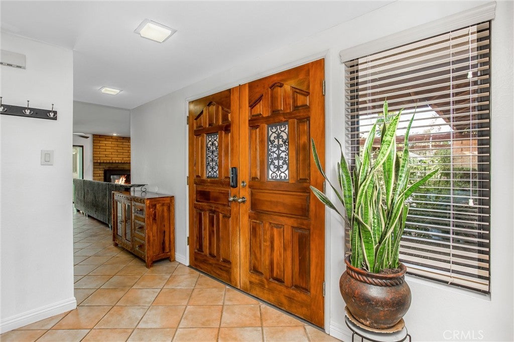 Cherry Valley, California, 92223, United States, 6 Bedrooms Bedrooms, ,3 BathroomsBathrooms,Residential,For Sale,1973904