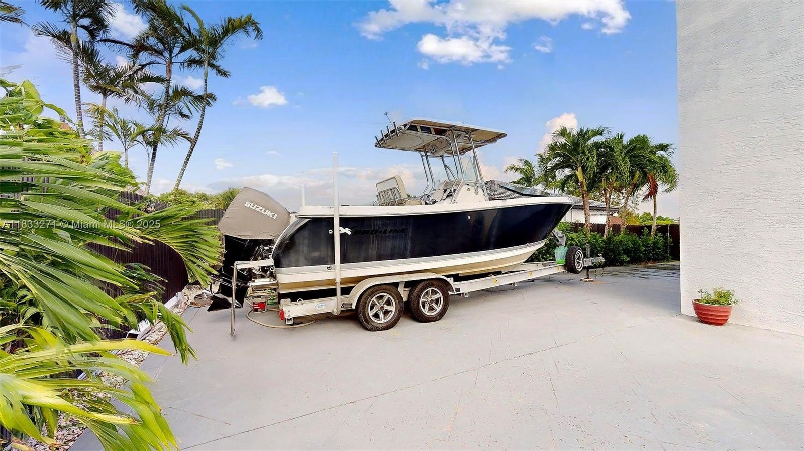 Homestead, Florida, 33033, United States, 5 Bedrooms Bedrooms, ,3 BathroomsBathrooms,Residential,For Sale,1937338