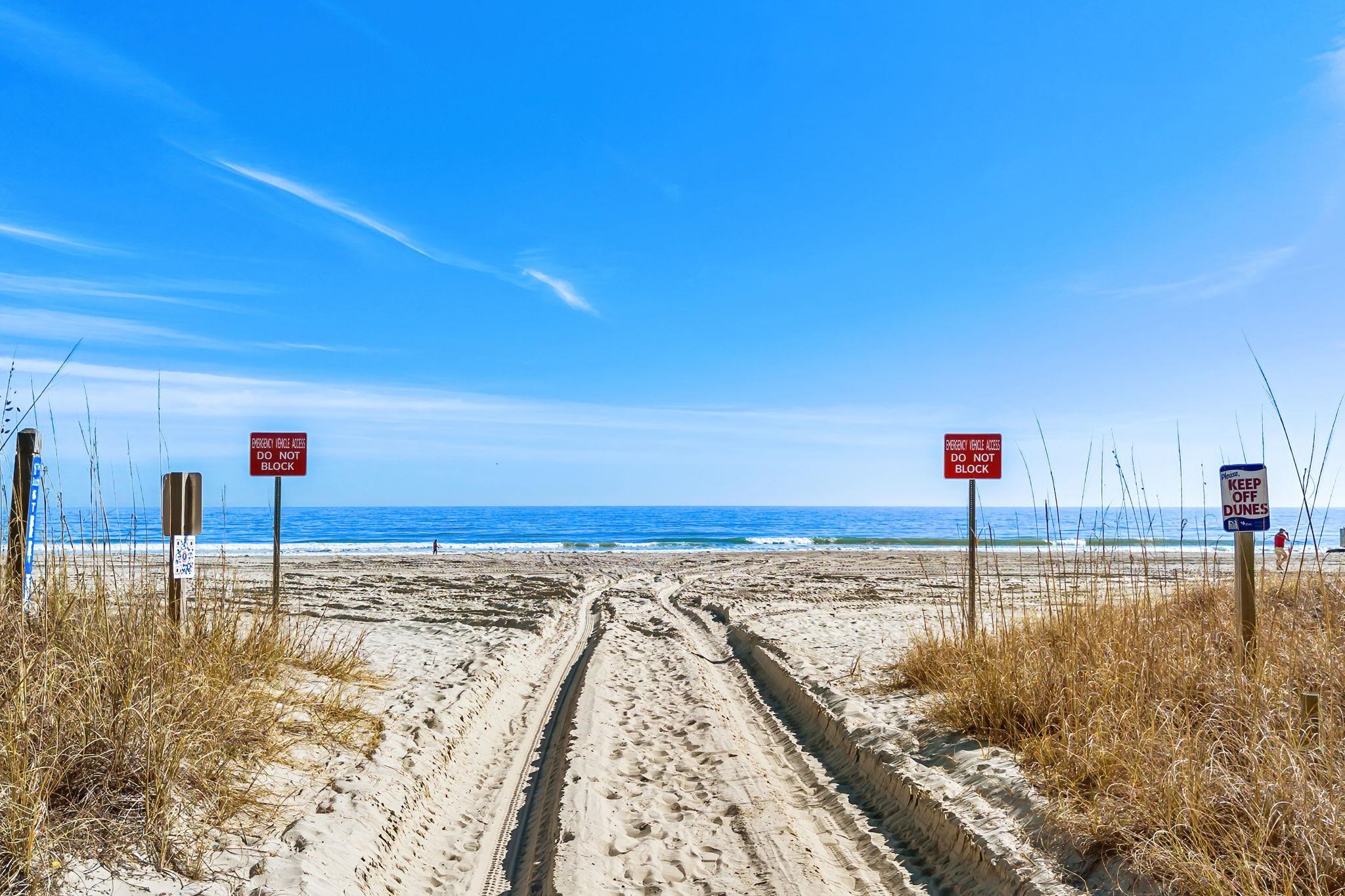 North Myrtle Beach, South Carolina, 29582, United States, 3 Bedrooms Bedrooms, ,2 BathroomsBathrooms,Residential,For Sale,2019972