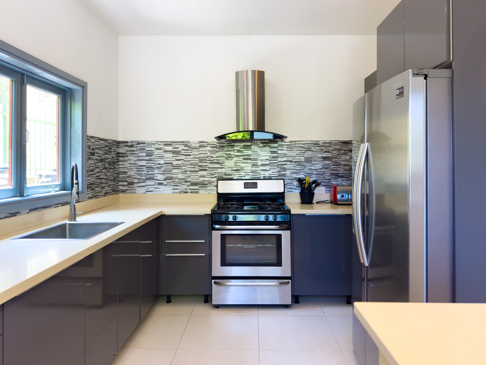 St. Anns Bay, JM, 4 Bedrooms Bedrooms, ,4 BathroomsBathrooms,Residential,For Sale,1896269