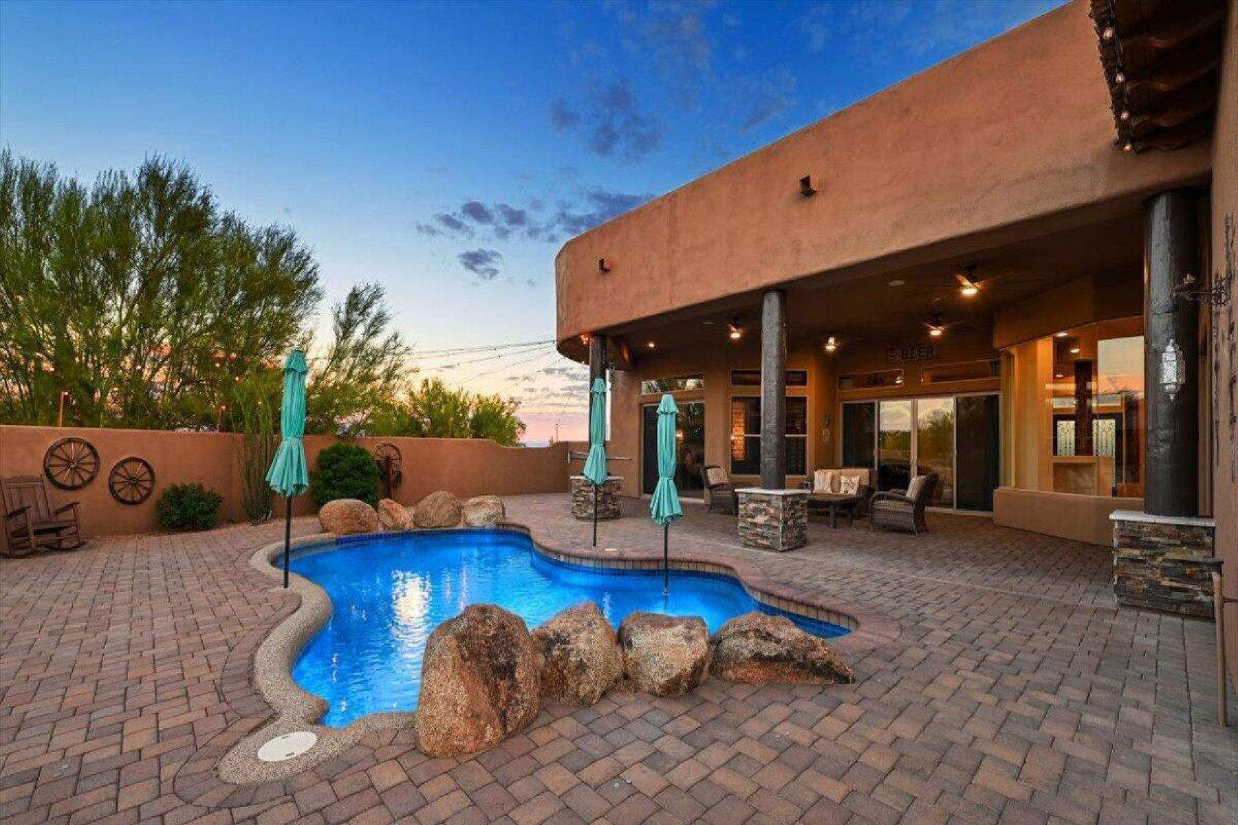  16348 E Calle de los Flores Dr  Scottsdale, AZ - 物件實景