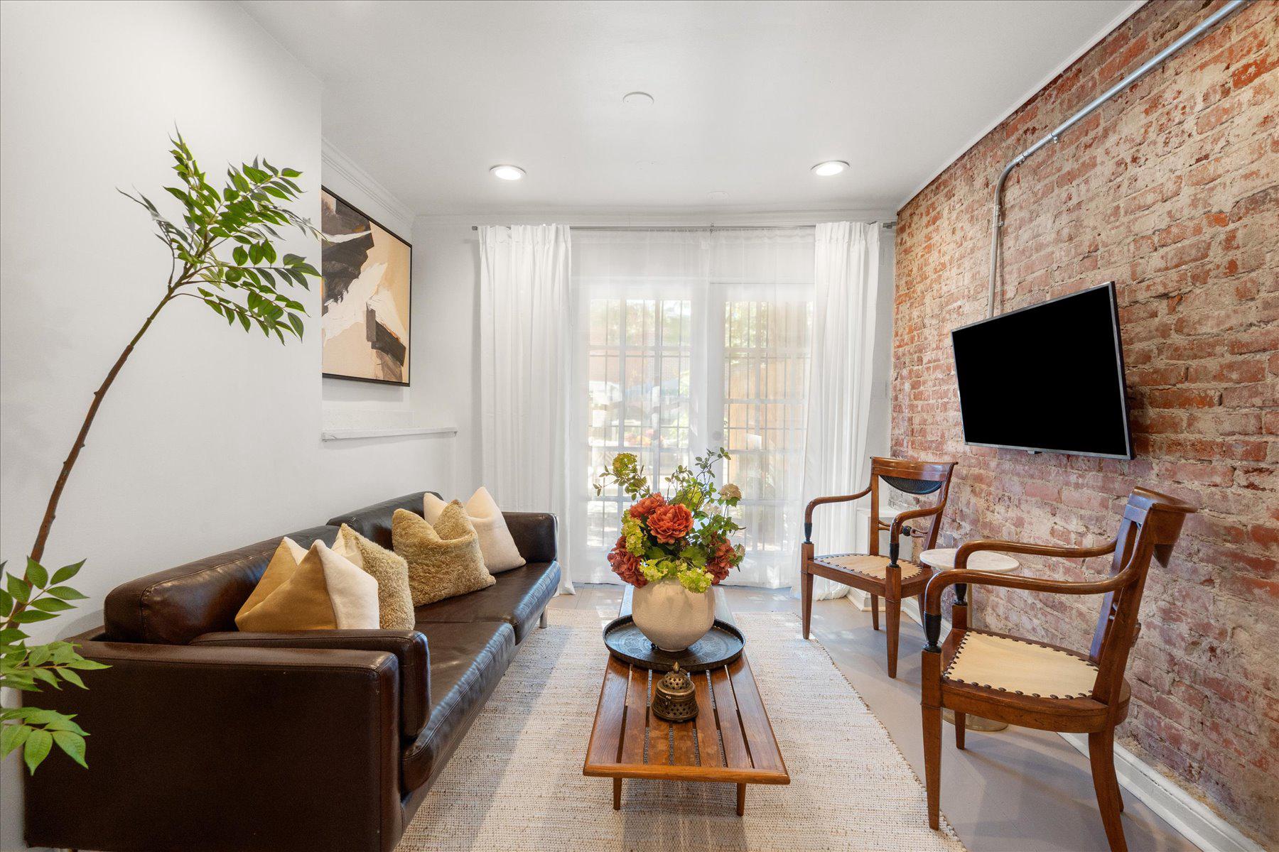  1062  1064 Thomas Jefferson Street NW, Washington, DC, 20007 - 物件實景