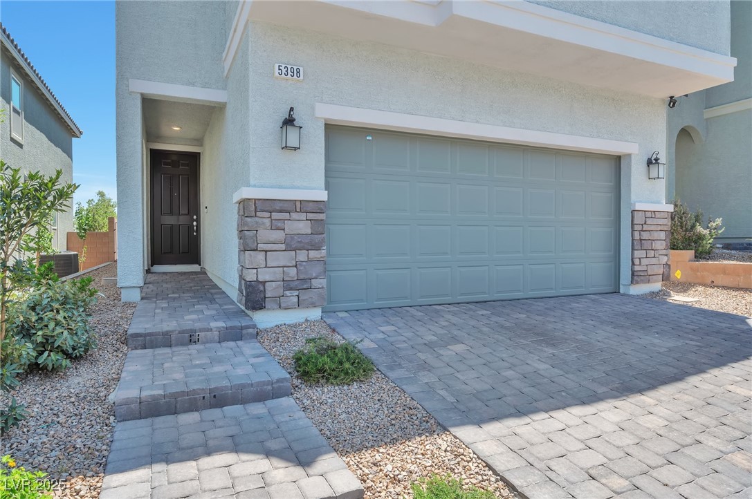 Las Vegas, Nevada, 89166, United States, 5 Bedrooms Bedrooms, ,3 BathroomsBathrooms,Residential,For Sale,1837691
