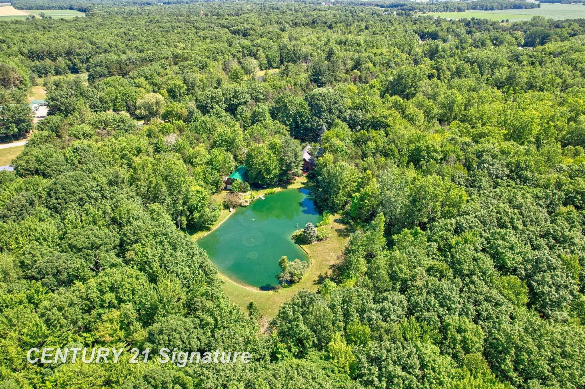 Chesaning, Michigan, 48616, United States, 4 Bedrooms Bedrooms, ,3 BathroomsBathrooms,Residential,For Sale,1980512