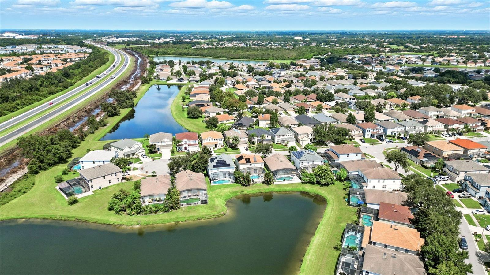 KISSIMMEE, Florida, 34744, United States, 5 Bedrooms Bedrooms, ,5 BathroomsBathrooms,Residential,For Sale,1980331