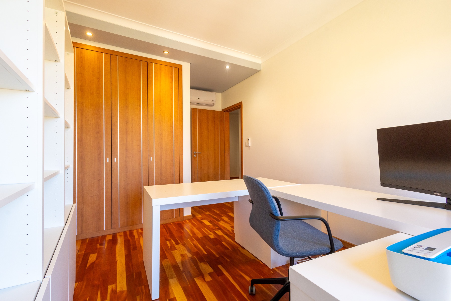  Flat, 4 bedrooms, for Sale - 物件實景