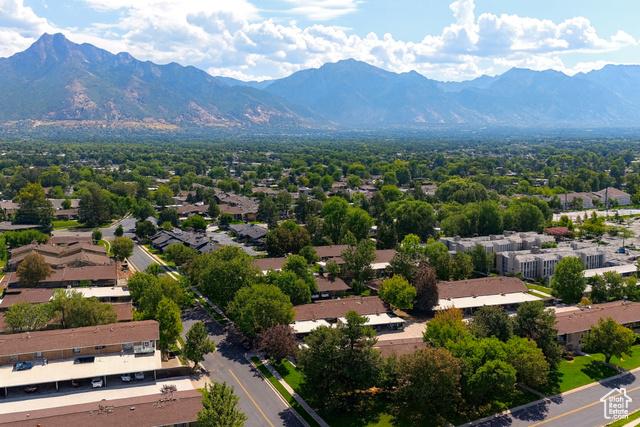 Murray, Utah, 84107, United States, 2 Bedrooms Bedrooms, ,2 BathroomsBathrooms,Residential,For Sale,1976444