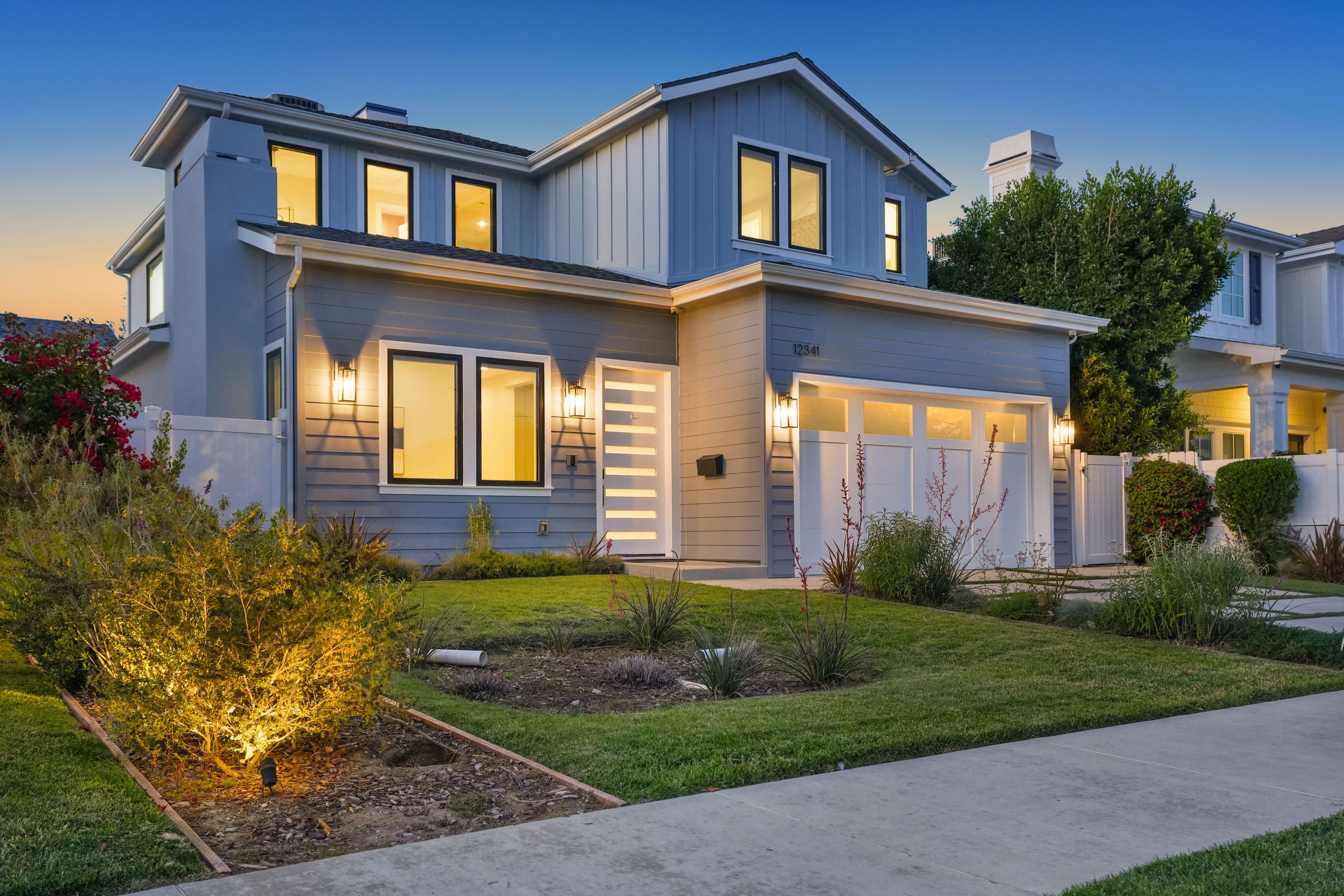  12341 Addison Street - 物件實景