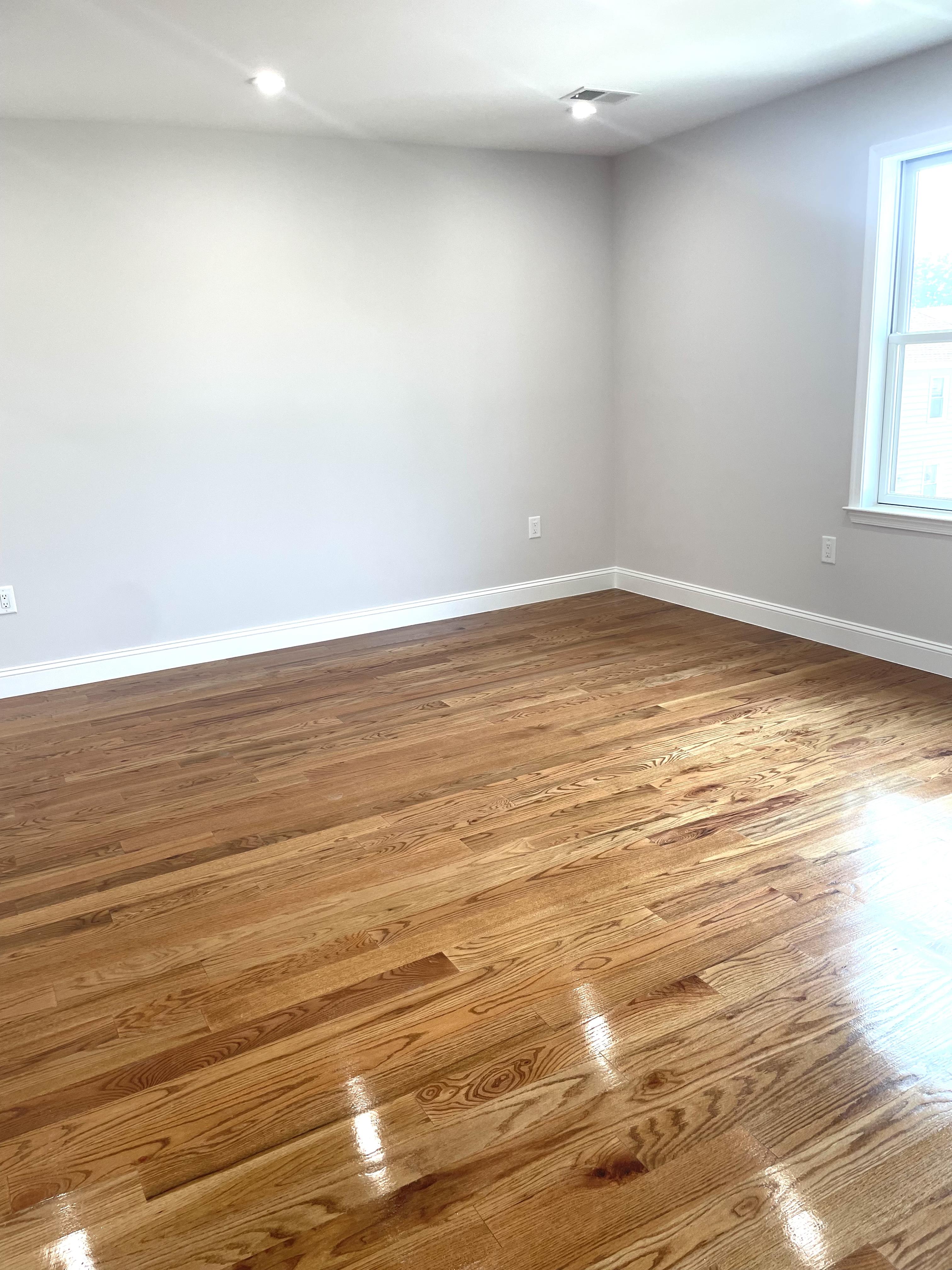 Secaucus, New Jersey, 07094, United States, 3 Bedrooms Bedrooms, ,4 BathroomsBathrooms,Residential,For Sale,1941296