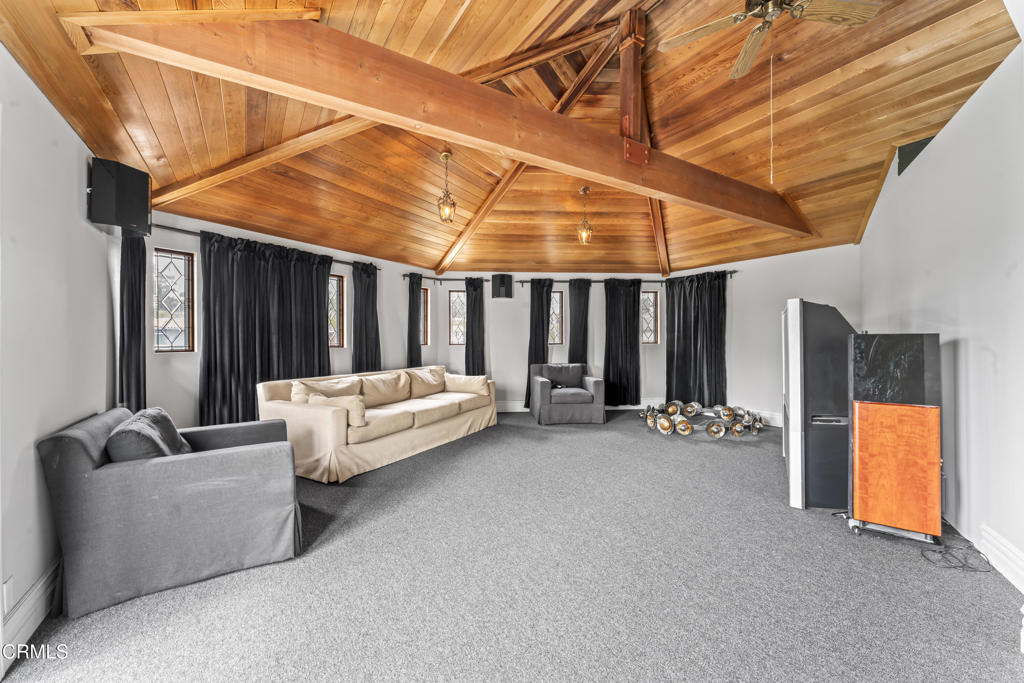 Ventura, California, 93001, United States, 5 Bedrooms Bedrooms, ,3 BathroomsBathrooms,Residential,For Sale,1839007