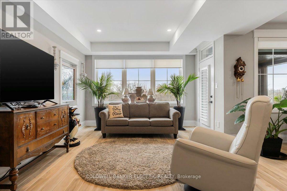 PETERBOROUGH NORTH (NORTH), Ontario, K9K 0H7, CA, 5 Bedrooms Bedrooms, ,4 BathroomsBathrooms,Residential,For Sale,1827816