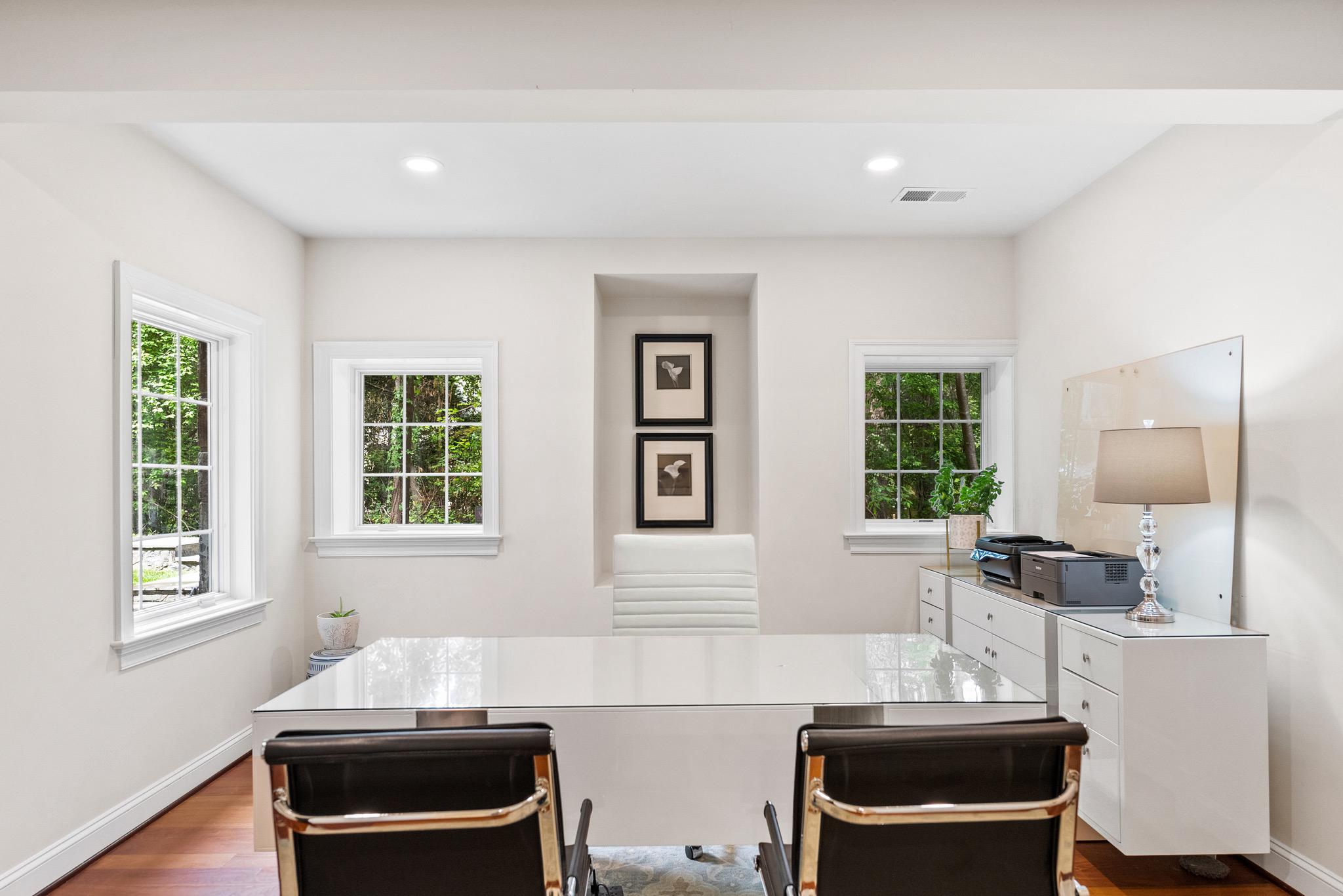  9111 Dara Lane, Great Falls, VA, 22066 - 物件實景