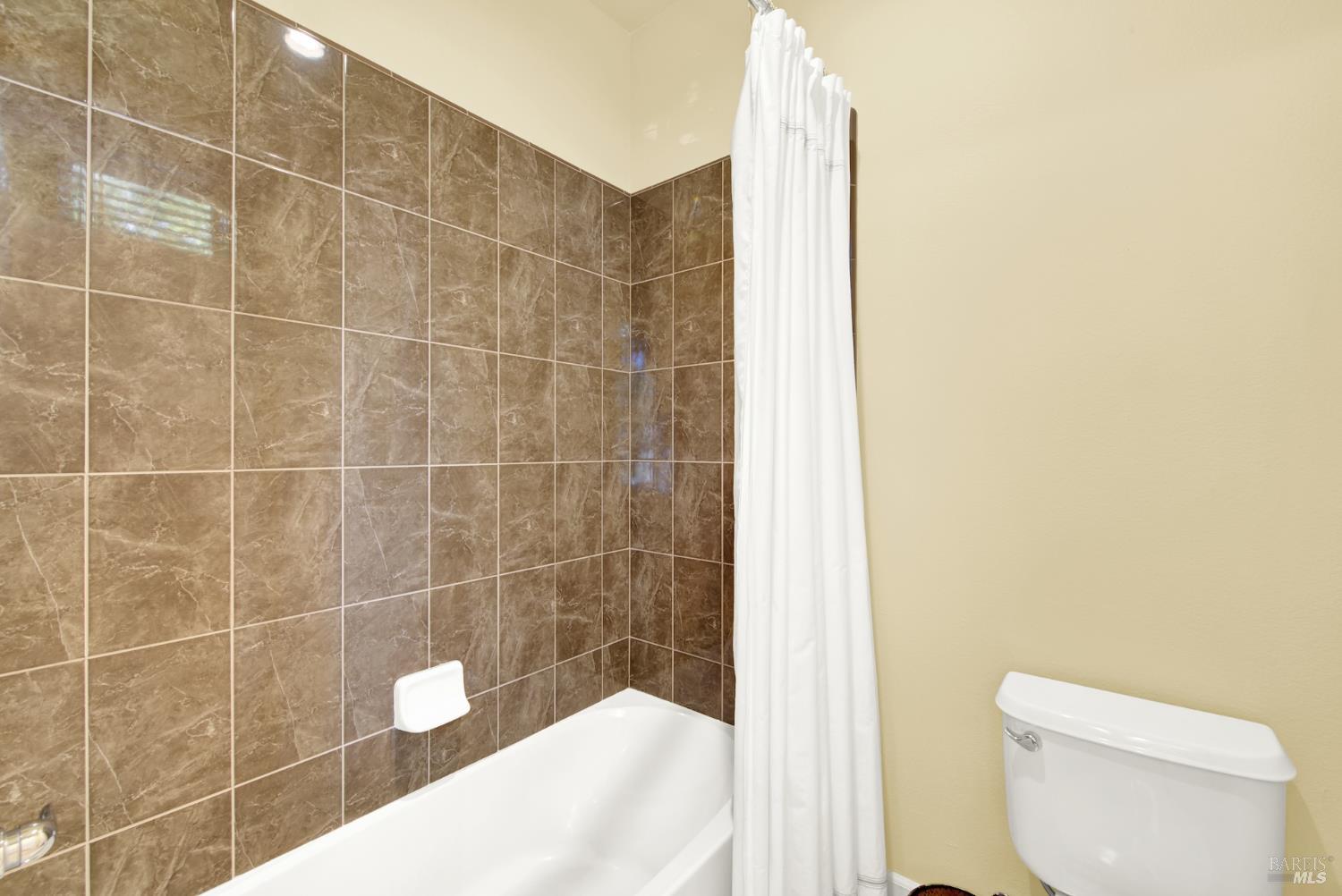 Fairfield, California, 94534, United States, 4 Bedrooms Bedrooms, ,3 BathroomsBathrooms,Residential,For Sale,2000837