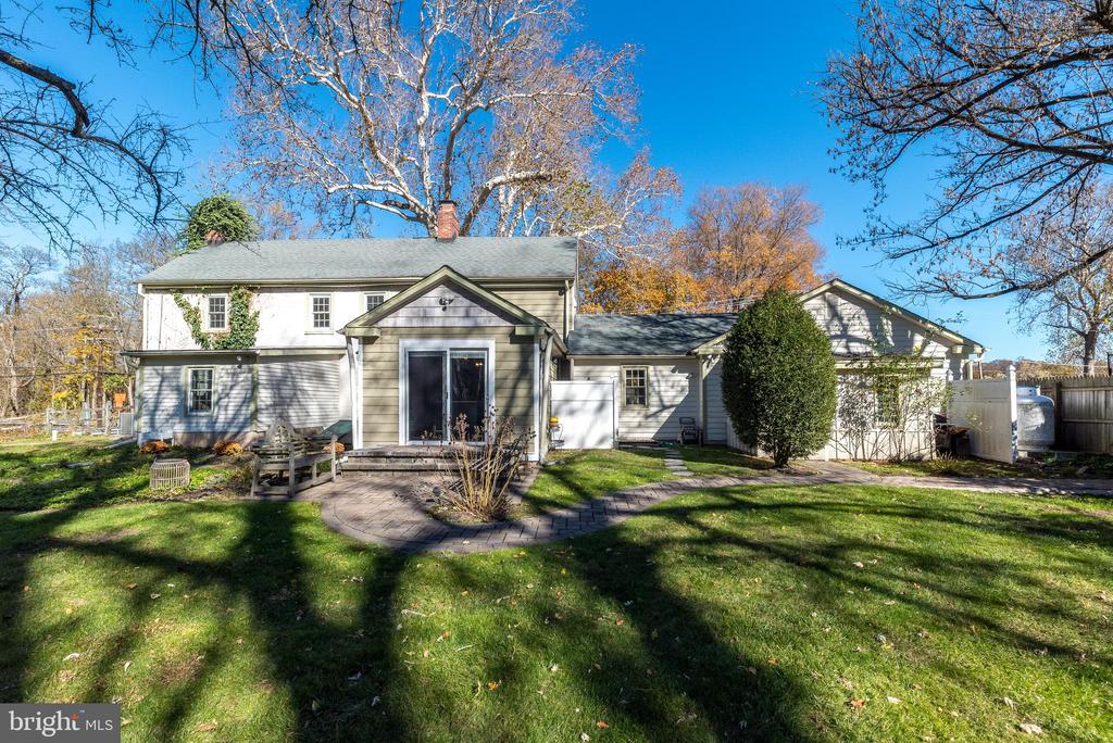 Upper Black Eddy, Pennsylvania, 18972, United States, 3 Bedrooms Bedrooms, ,3 BathroomsBathrooms,Residential,For Sale,1991005