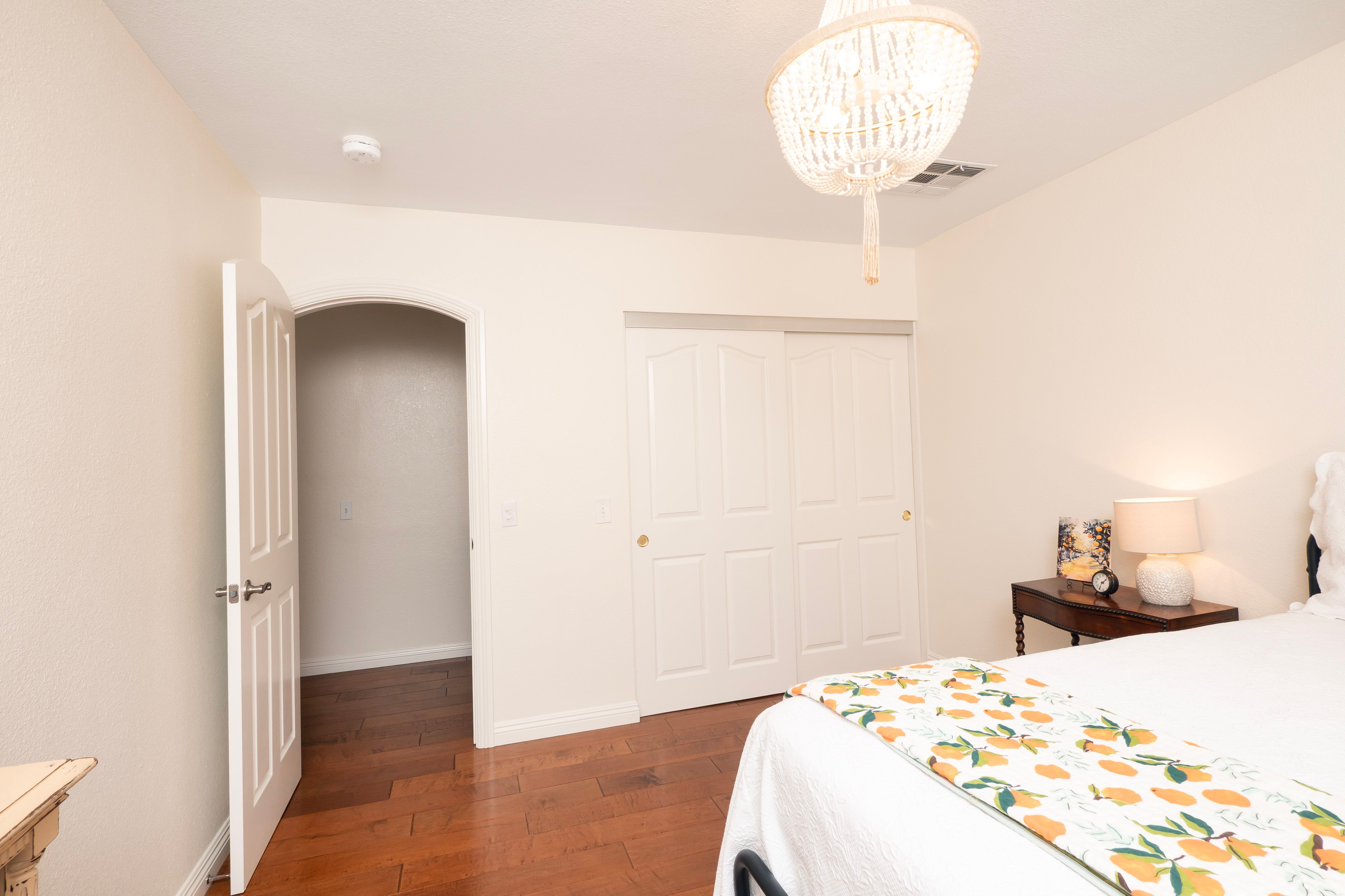  2372 Shadow Hill Drive, Riverside, CA 92506 - 物件實景