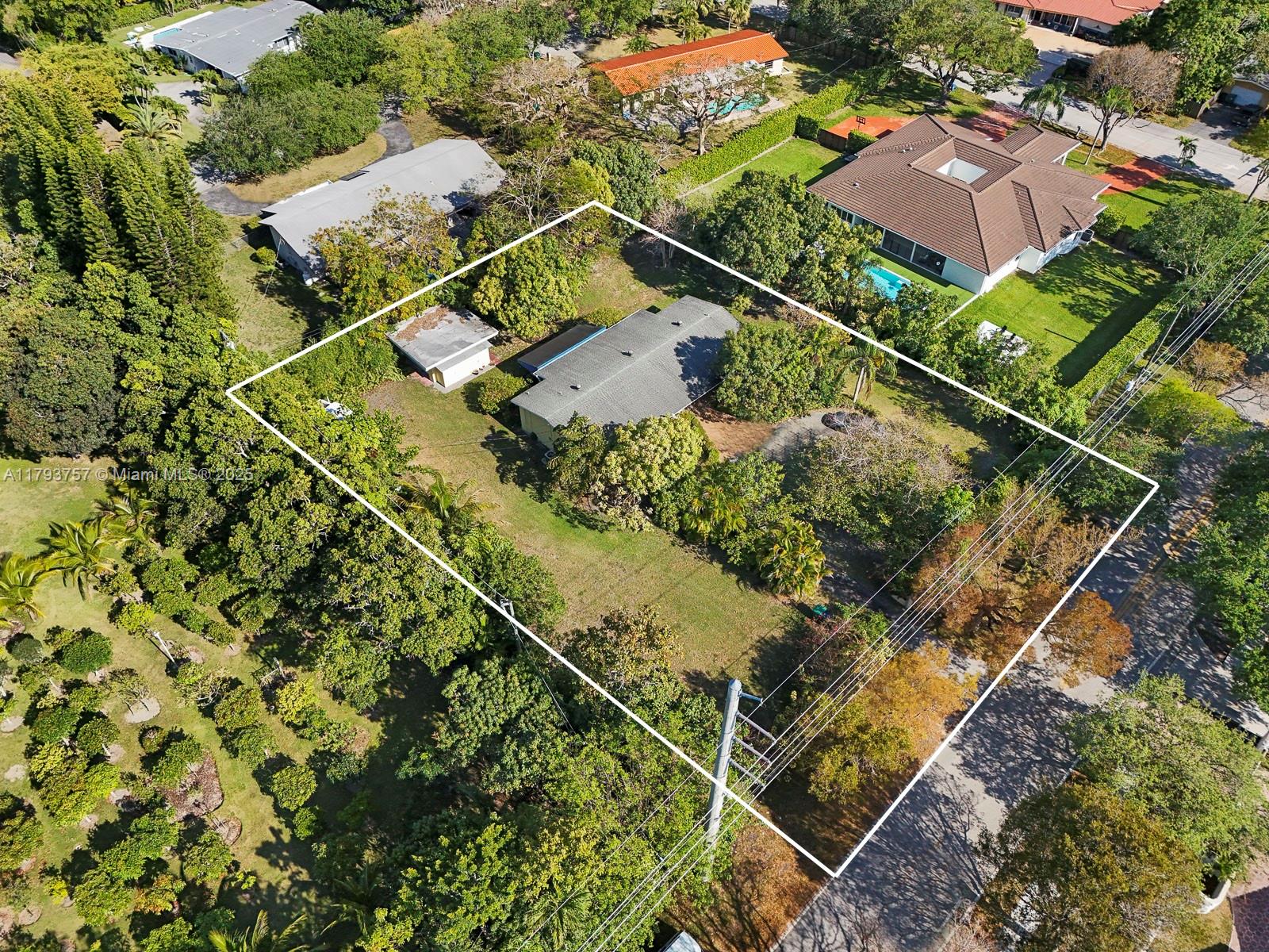 Pinecrest, Florida, 33156, United States, 4 Bedrooms Bedrooms, ,2 BathroomsBathrooms,Residential,For Sale,1794651
