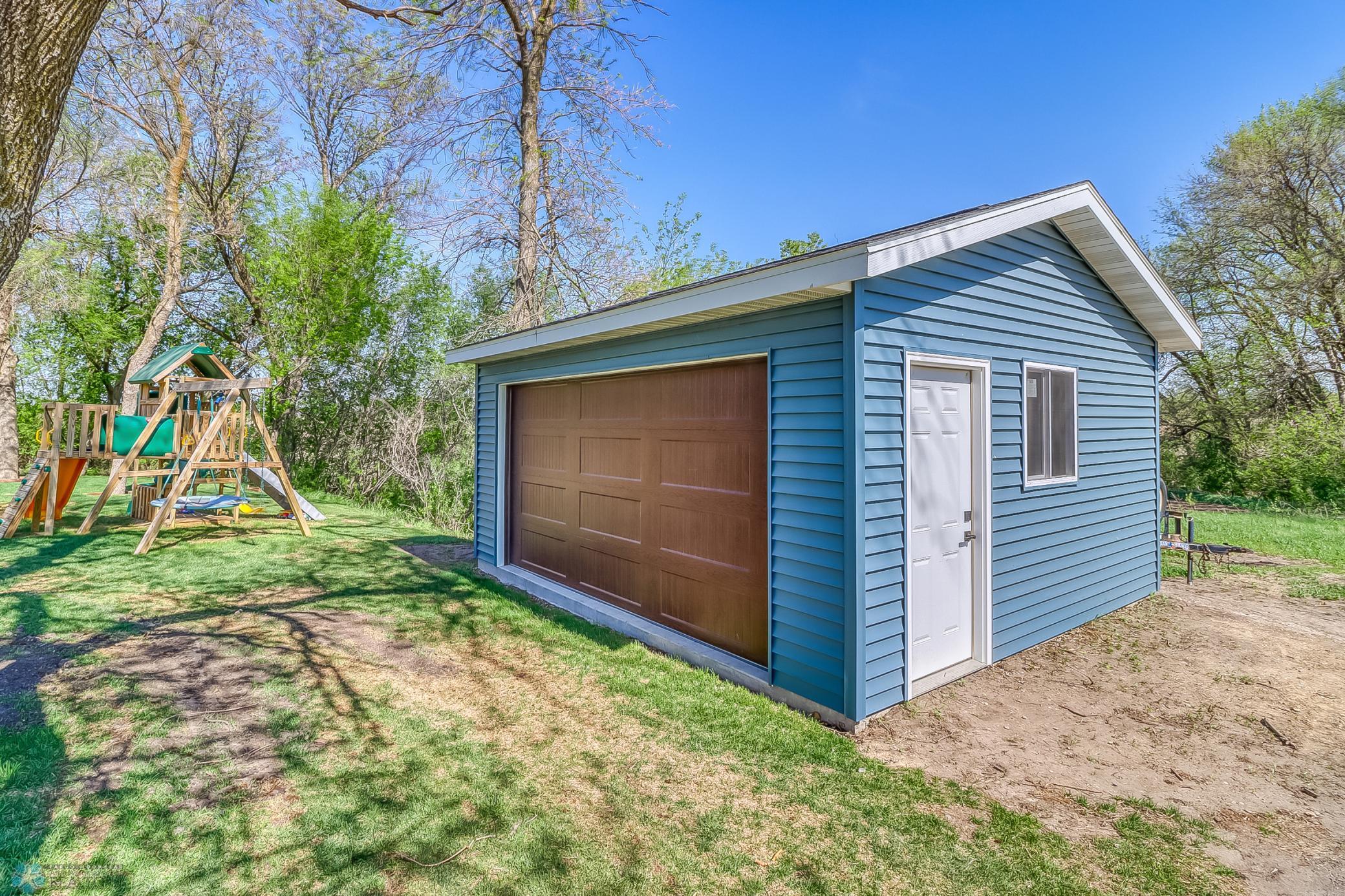 Hawley, Minnesota, 56549, United States, 5 Bedrooms Bedrooms, ,3 BathroomsBathrooms,Residential,For Sale,1984462