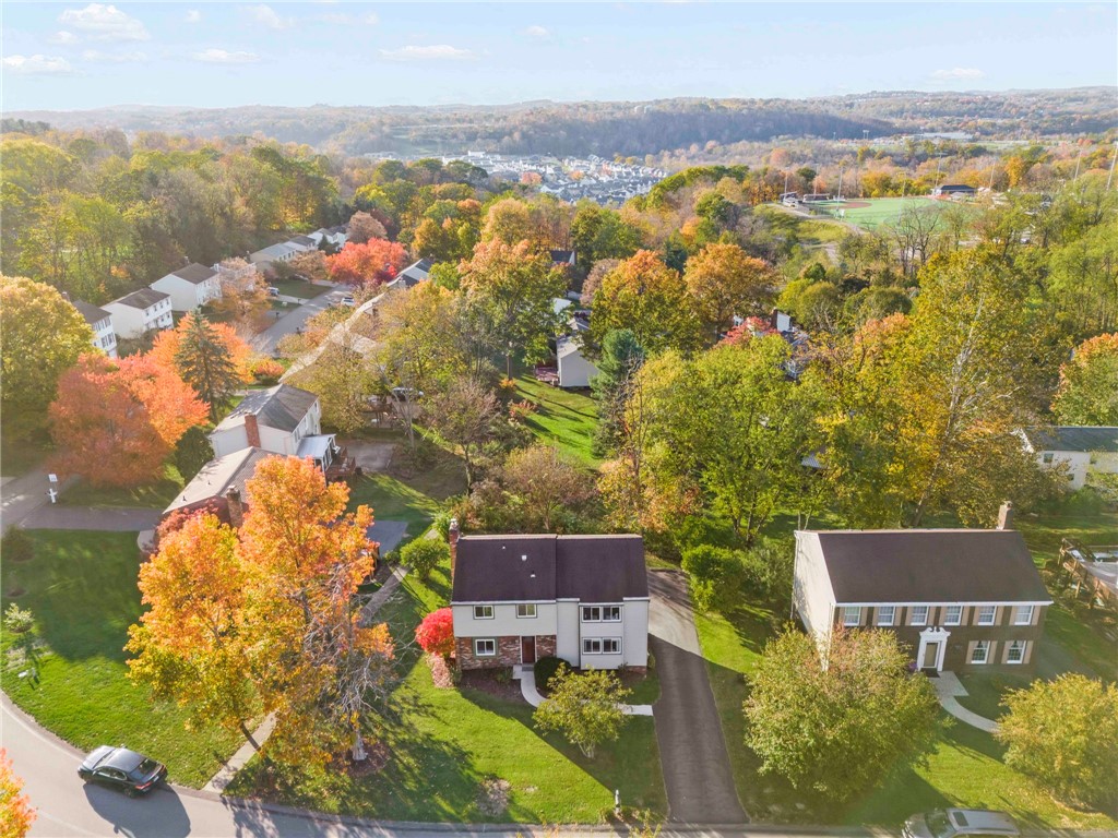 Pittsburgh, Pennsylvania, 15241, United States, 4 Bedrooms Bedrooms, ,4 BathroomsBathrooms,Residential,For Sale,1977742