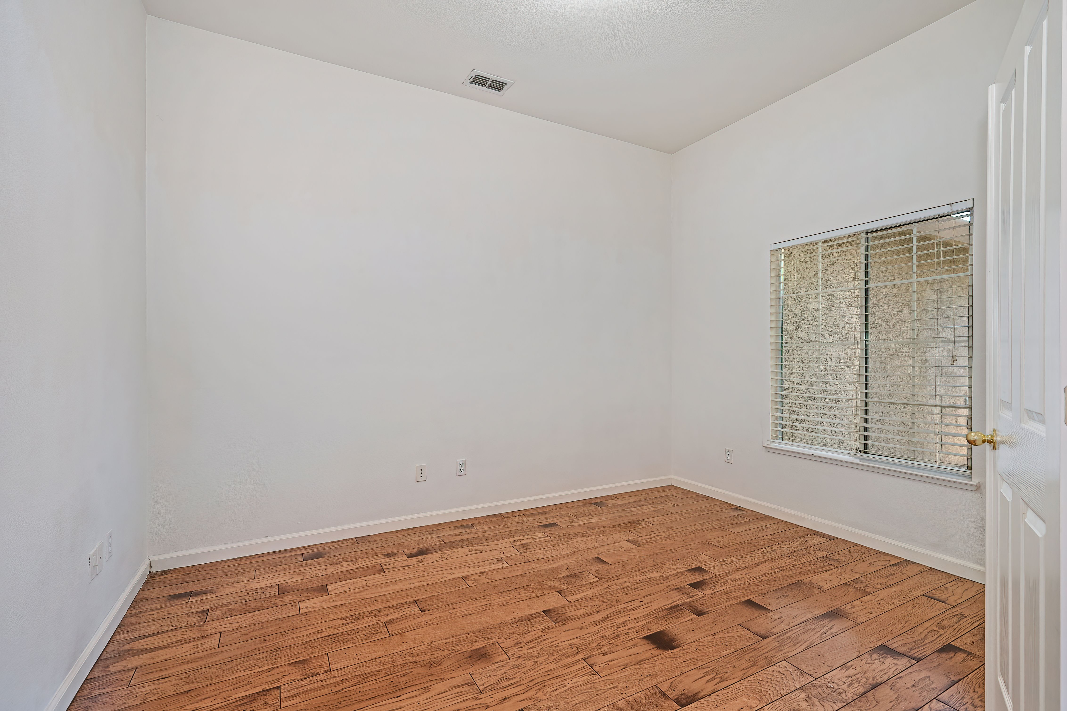  9729 Marbella Court, Elk Grove, CA 95624 - 物件實景