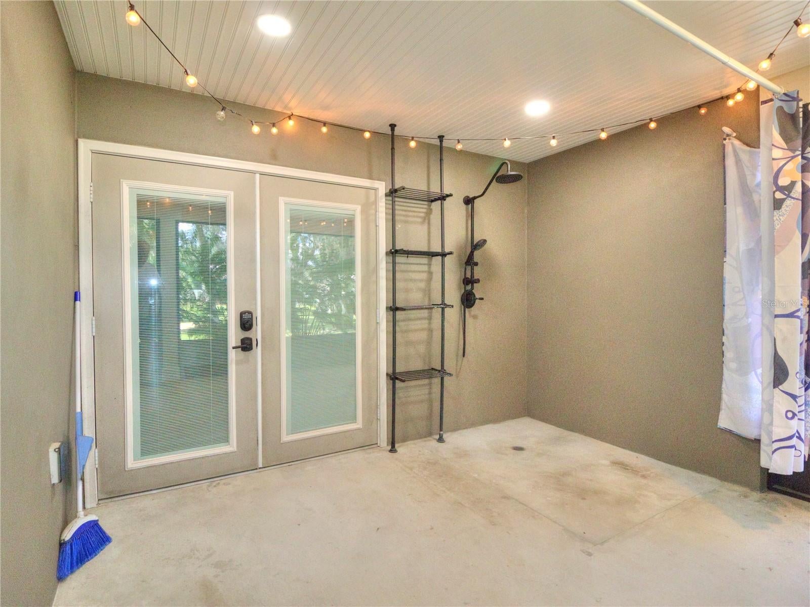 ANTHONY, Florida, 32617, United States, 3 Bedrooms Bedrooms, ,2 BathroomsBathrooms,Residential,For Sale,1941816