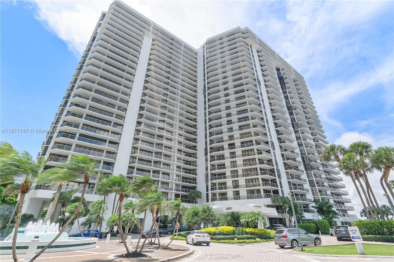 Aventura, Florida, 33180, United States, 2 Bedrooms Bedrooms, ,2 BathroomsBathrooms,Residential,For Sale,1939404