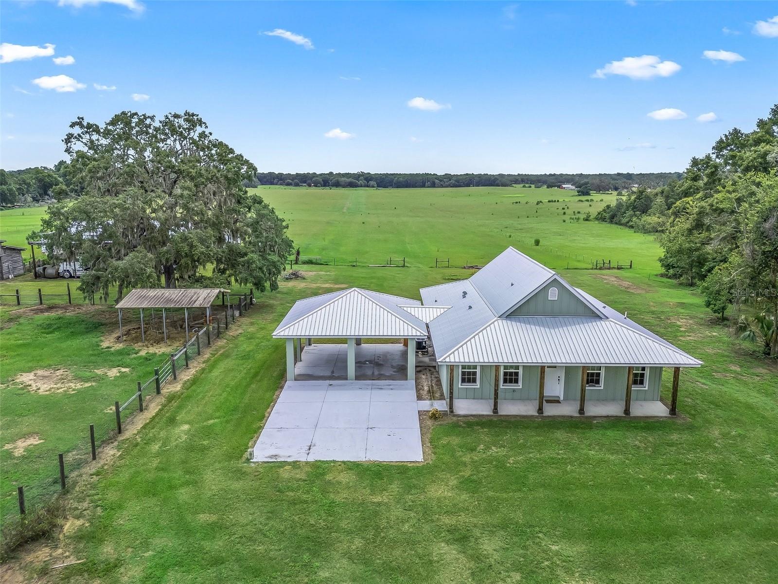 Bushnell, Florida, 33513, United States, 2 Bedrooms Bedrooms, ,2 BathroomsBathrooms,Residential,For Sale,1894339