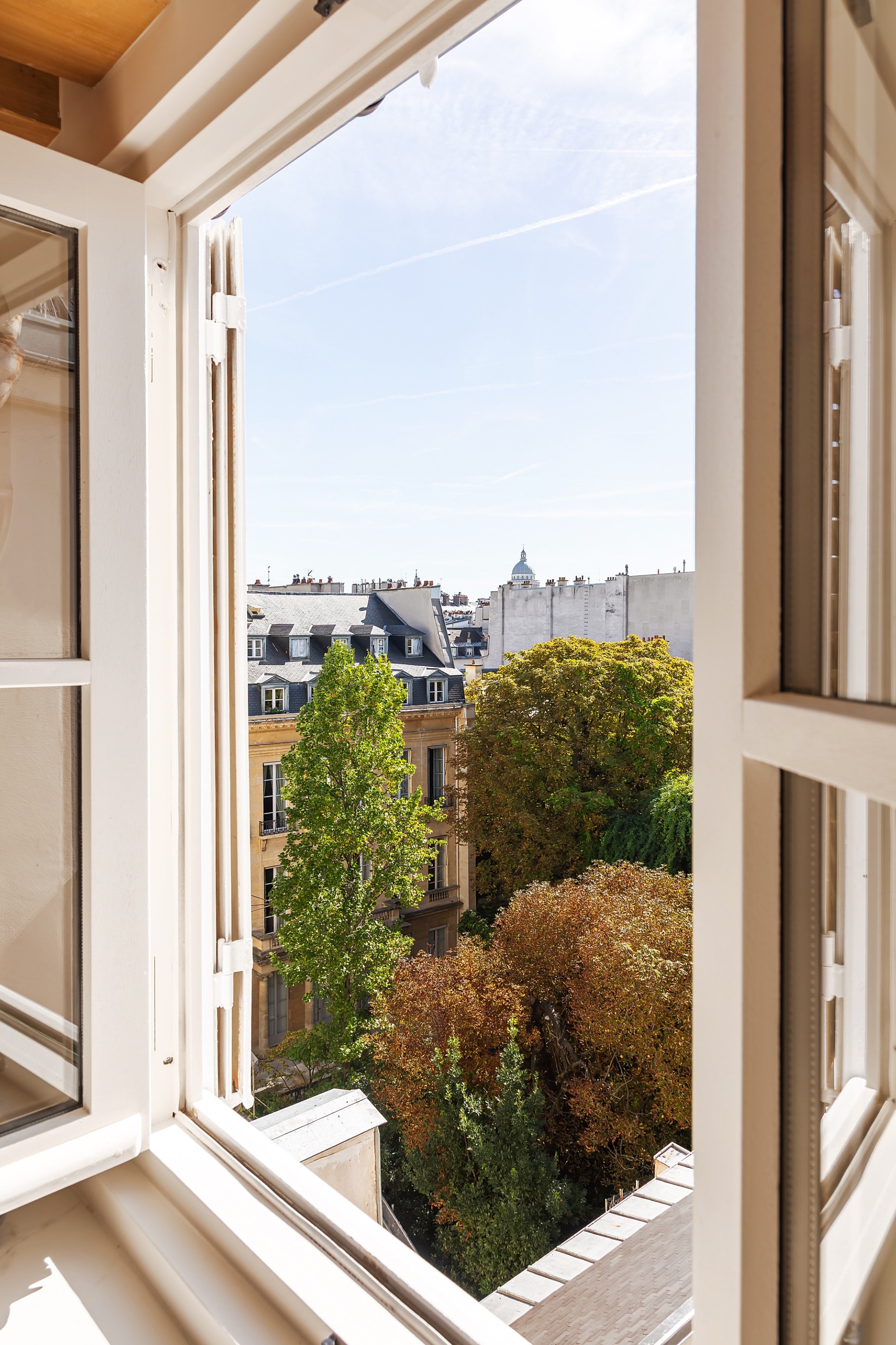  Located in the heart of the 6th arrondissement, on the highly sought-after Rue … - 物件實景